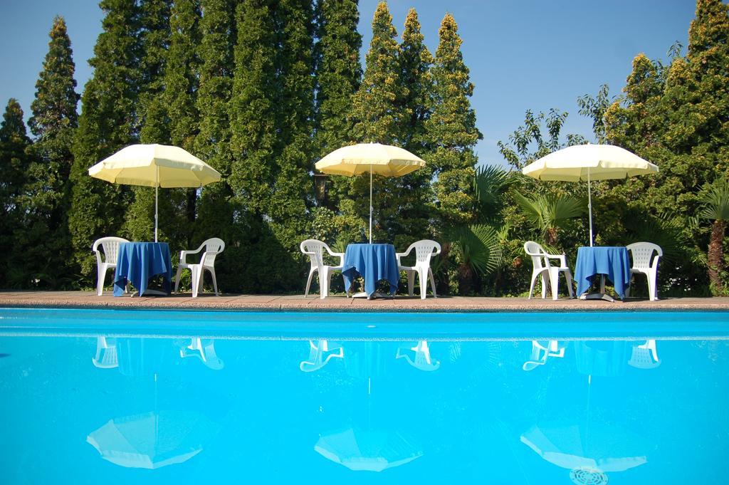 La Comanella Hotel Comano ภายนอก รูปภาพ